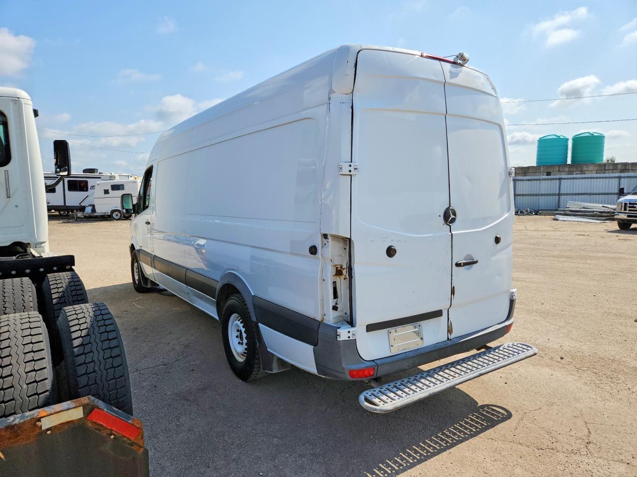 2014 Mercedes-Benz Sprinter 2500 Delivery Van - Image 2