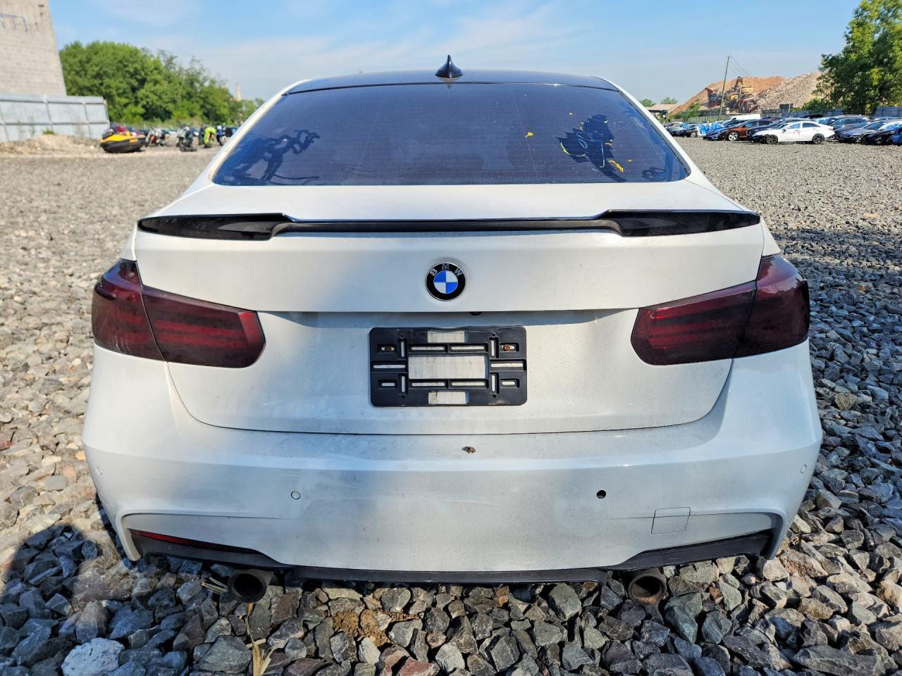 2016 BMW 340 Xi - Фото 6