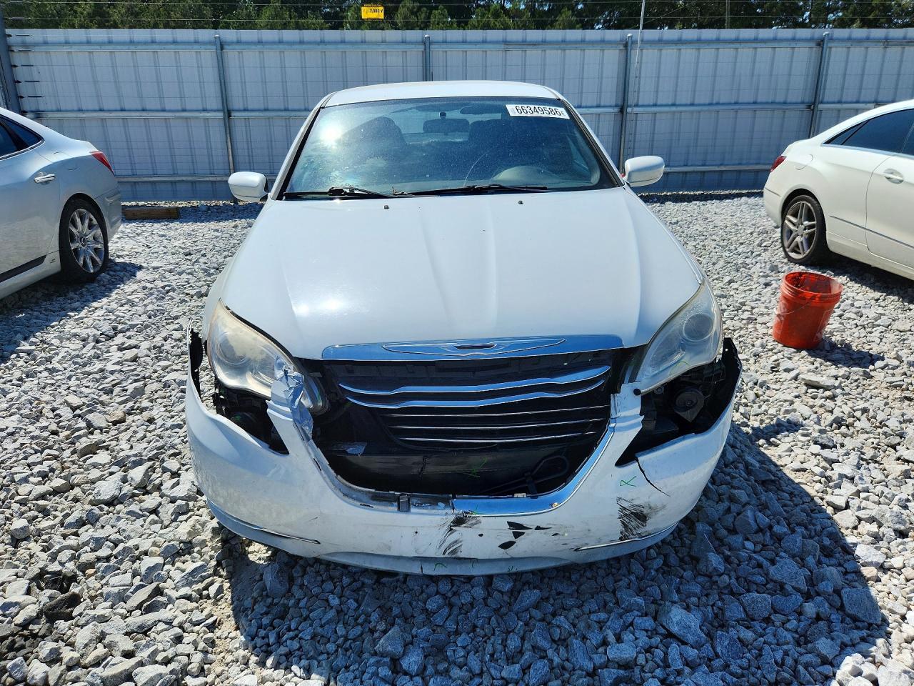 2012 Chrysler 200 Touring - Image 5