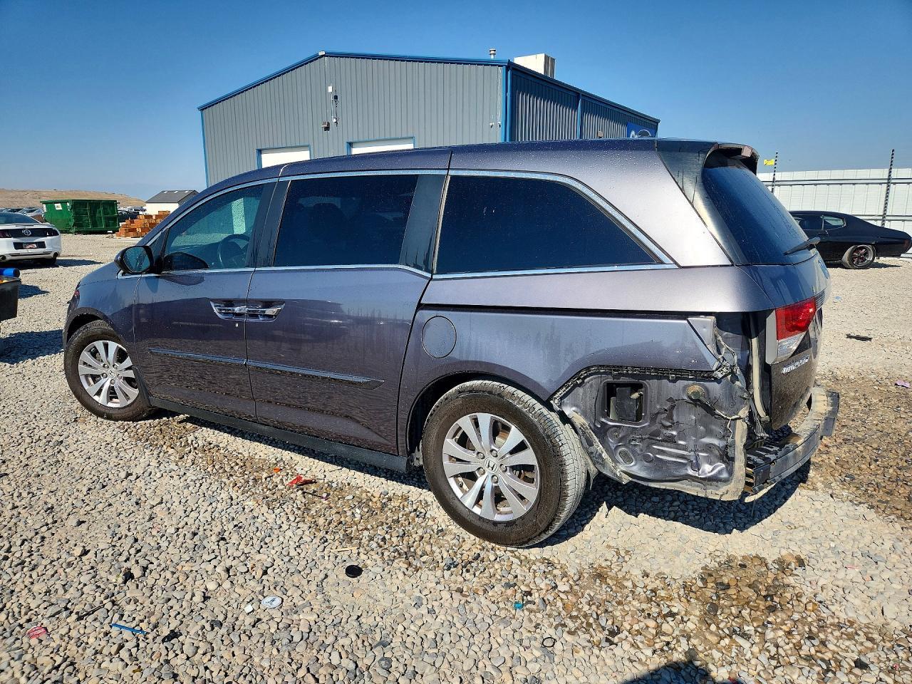 2016 Honda Odyssey Se - Фото 2