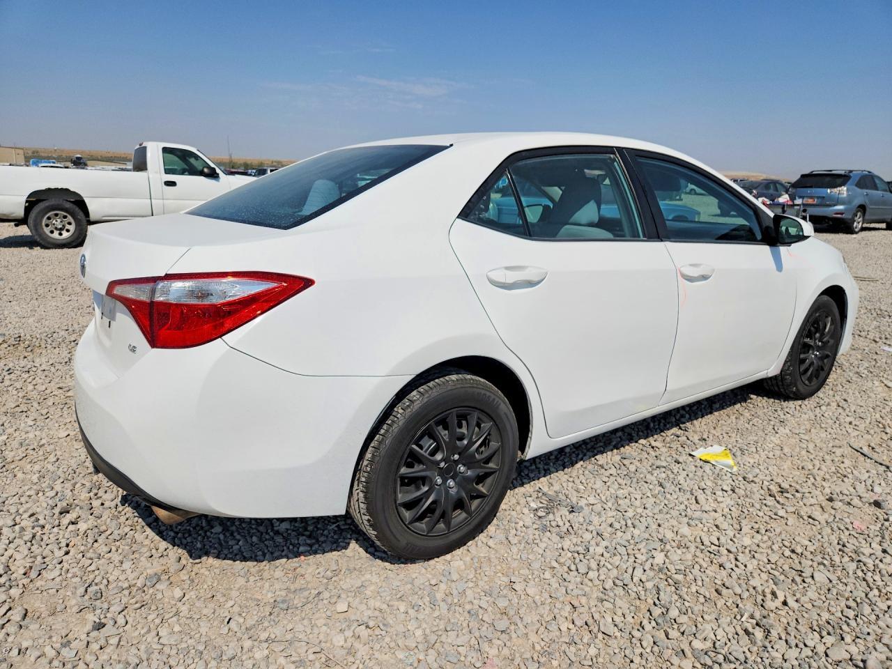 2014 Toyota Corolla Le - Фото 3