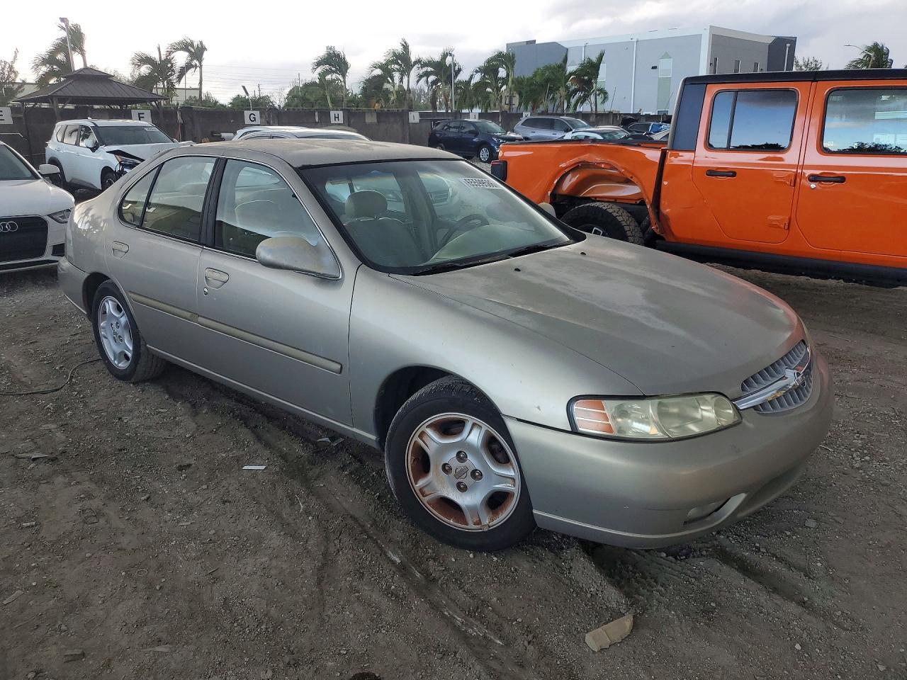 2004 Nissan Altima Gxe - Фото 4