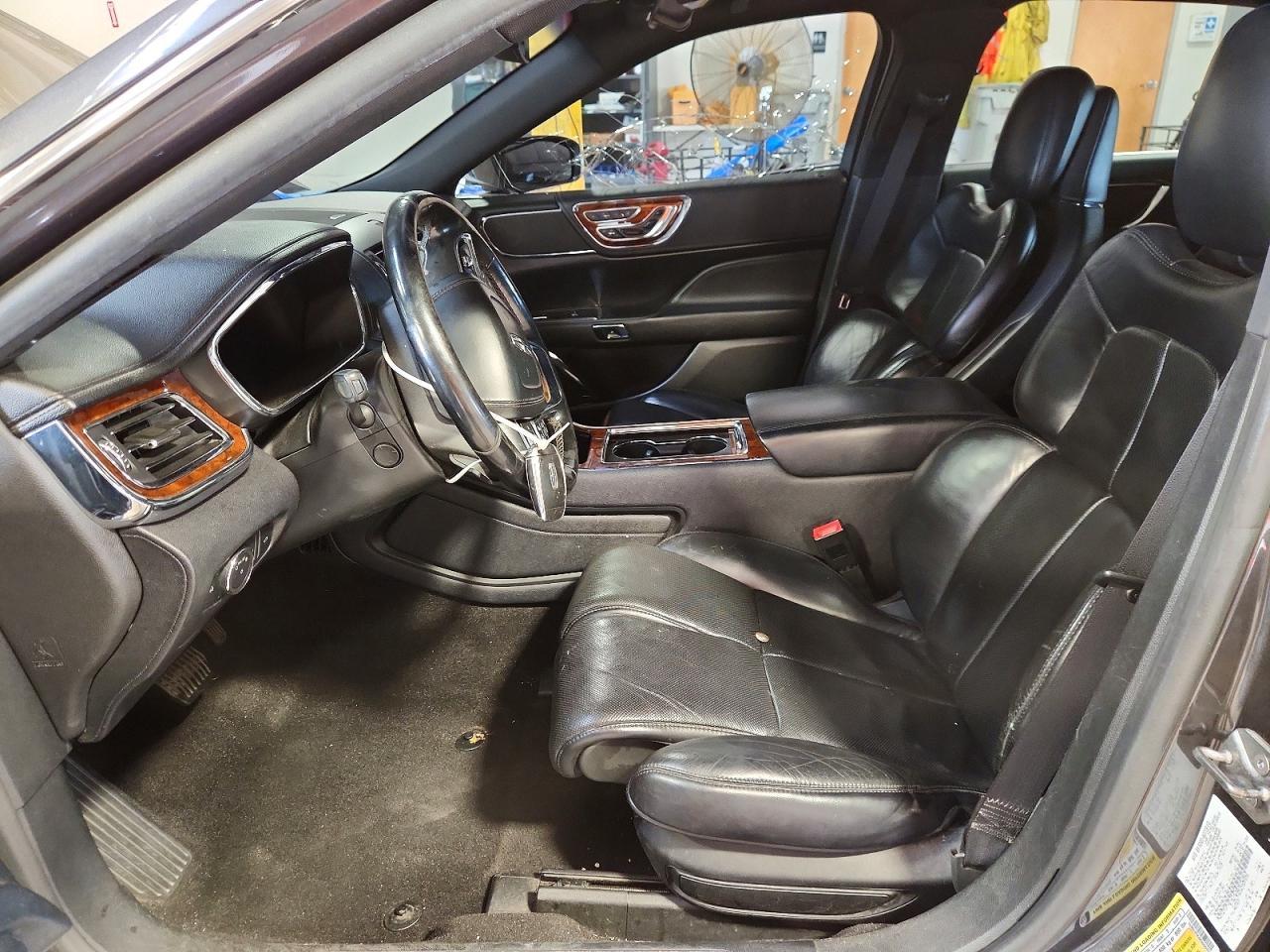2019 Lincoln Continental Select - Фото 7