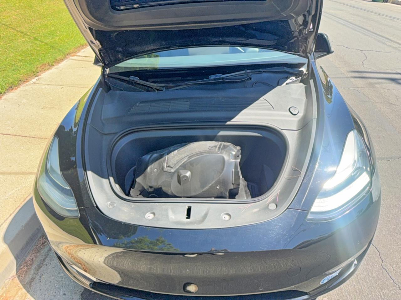2021 Tesla Model Y - Image 7