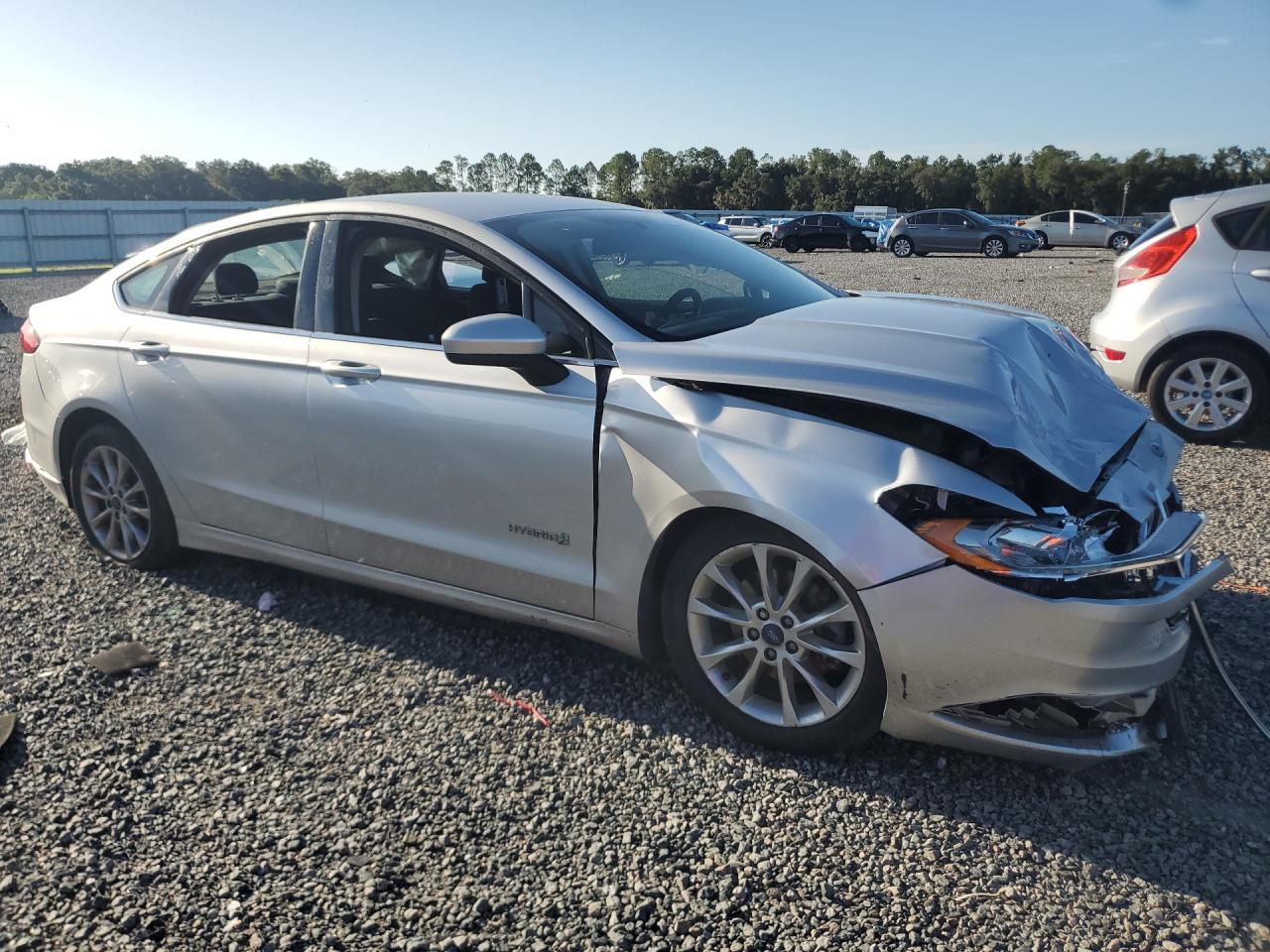 2017 Ford Fusion Se Hybrid - Фото 4