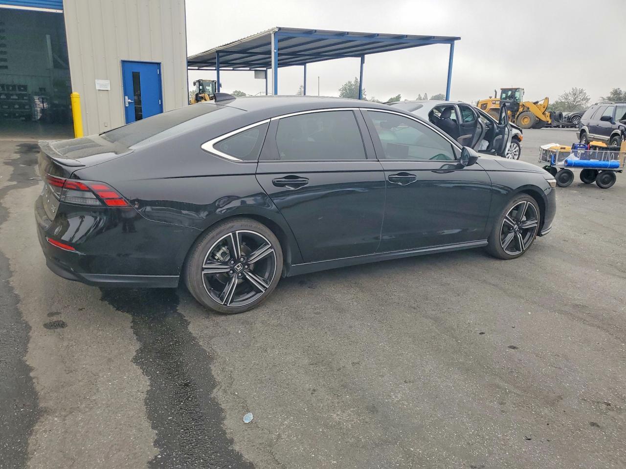 2025 Honda Accord Hybrid Sport - Image 3