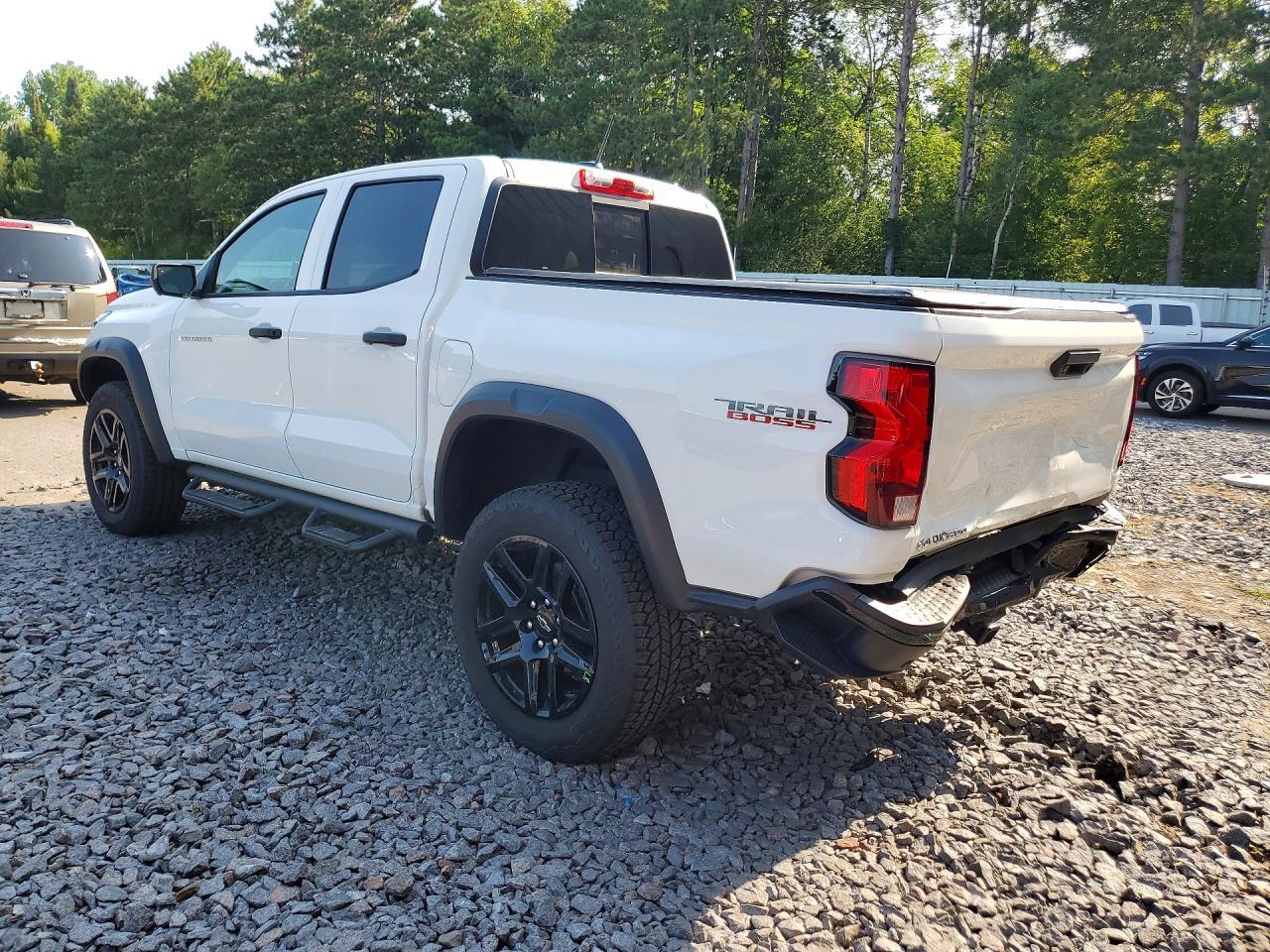 2025 Chevrolet Colorado Trail Boss - Image 2