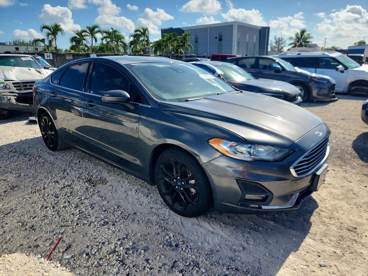 2019 Ford Fusion Se - Image 4