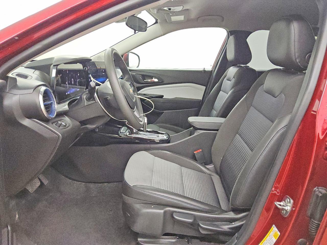 2025 Chevrolet Trax 1Lt - Фото 7