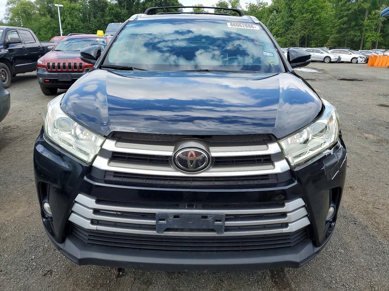 2019 Toyota Highlander Xle - Фото 5