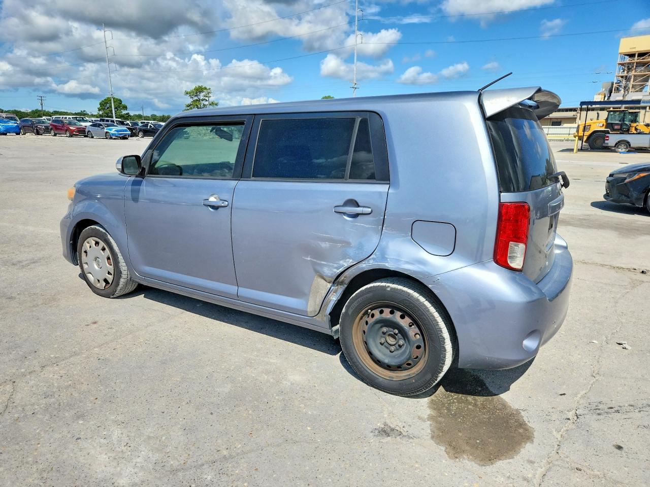 2012 Scion Xb Base - Фото 2