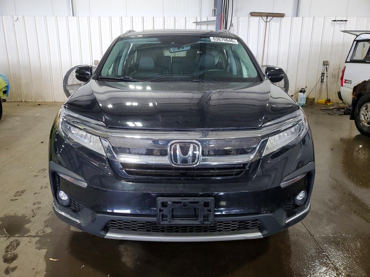 2019 Honda Pilot Elite - Image 5
