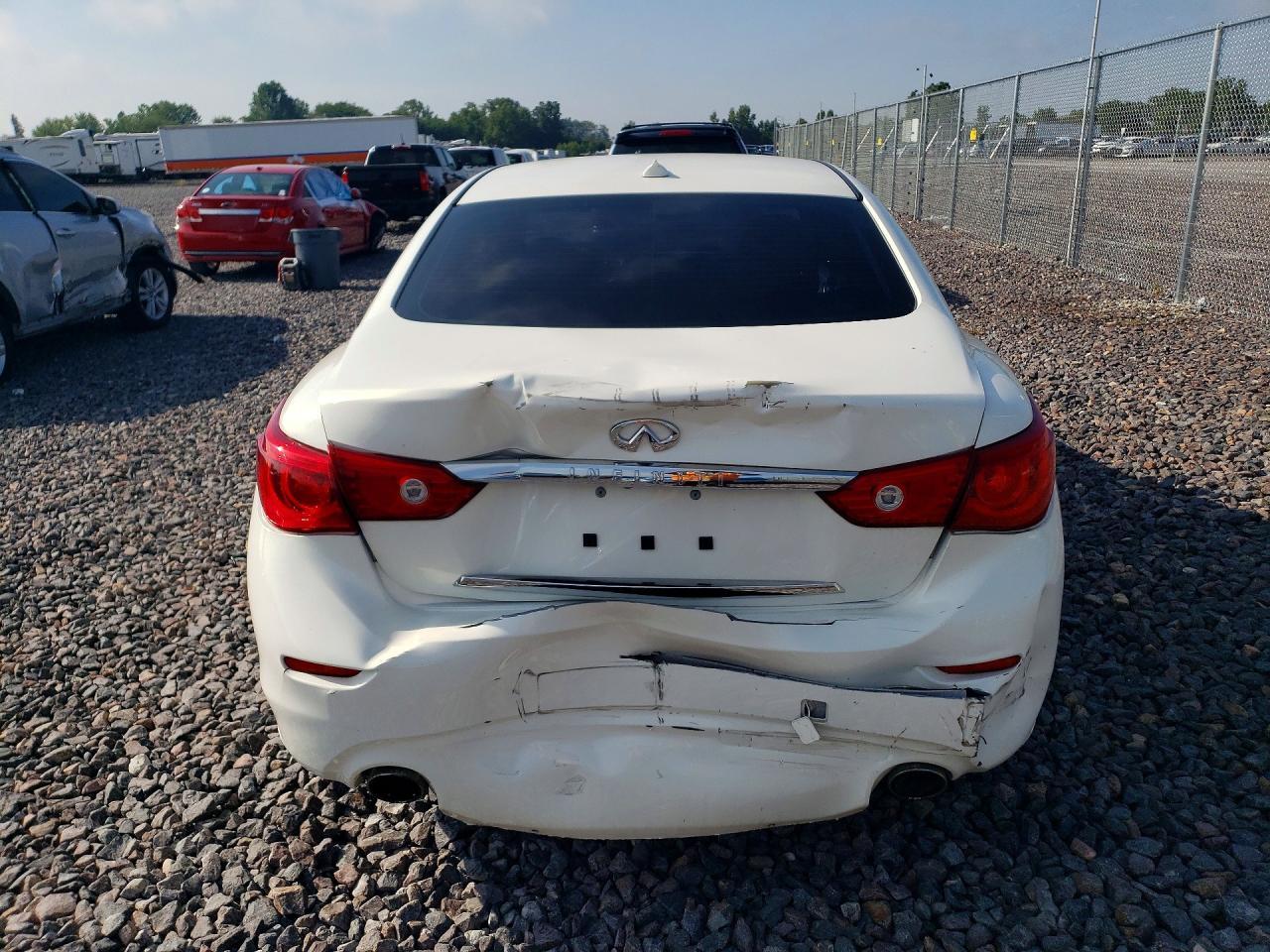 2015 Infiniti Q50 Premium - Фото 6