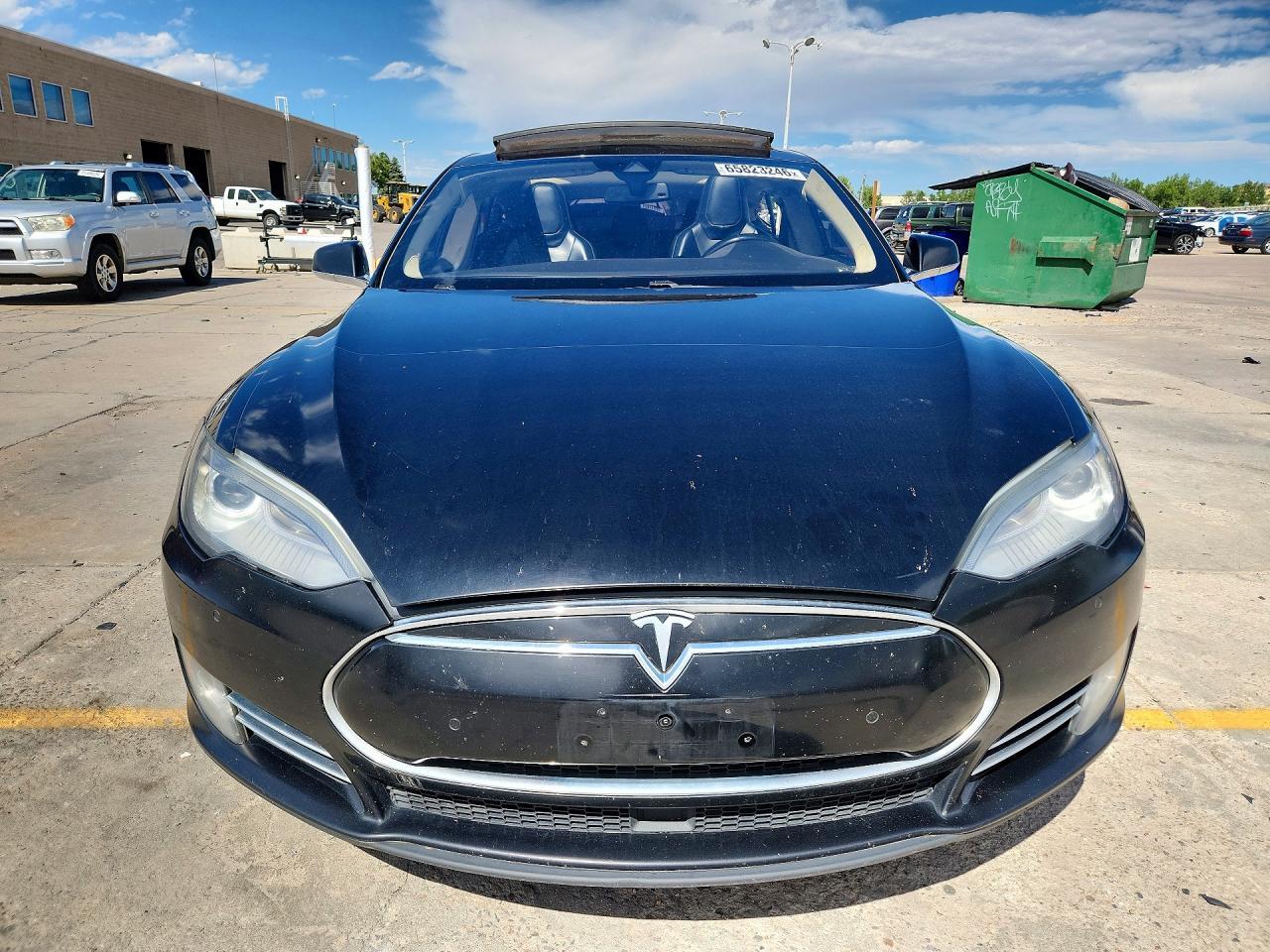 2015 Tesla Model S - Фото 5