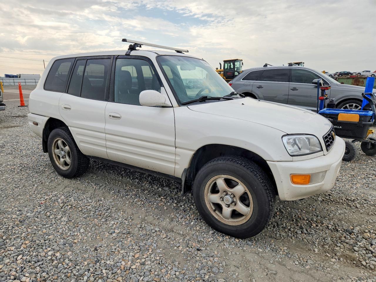 2000 Toyota Rav4 Base - Фото 4