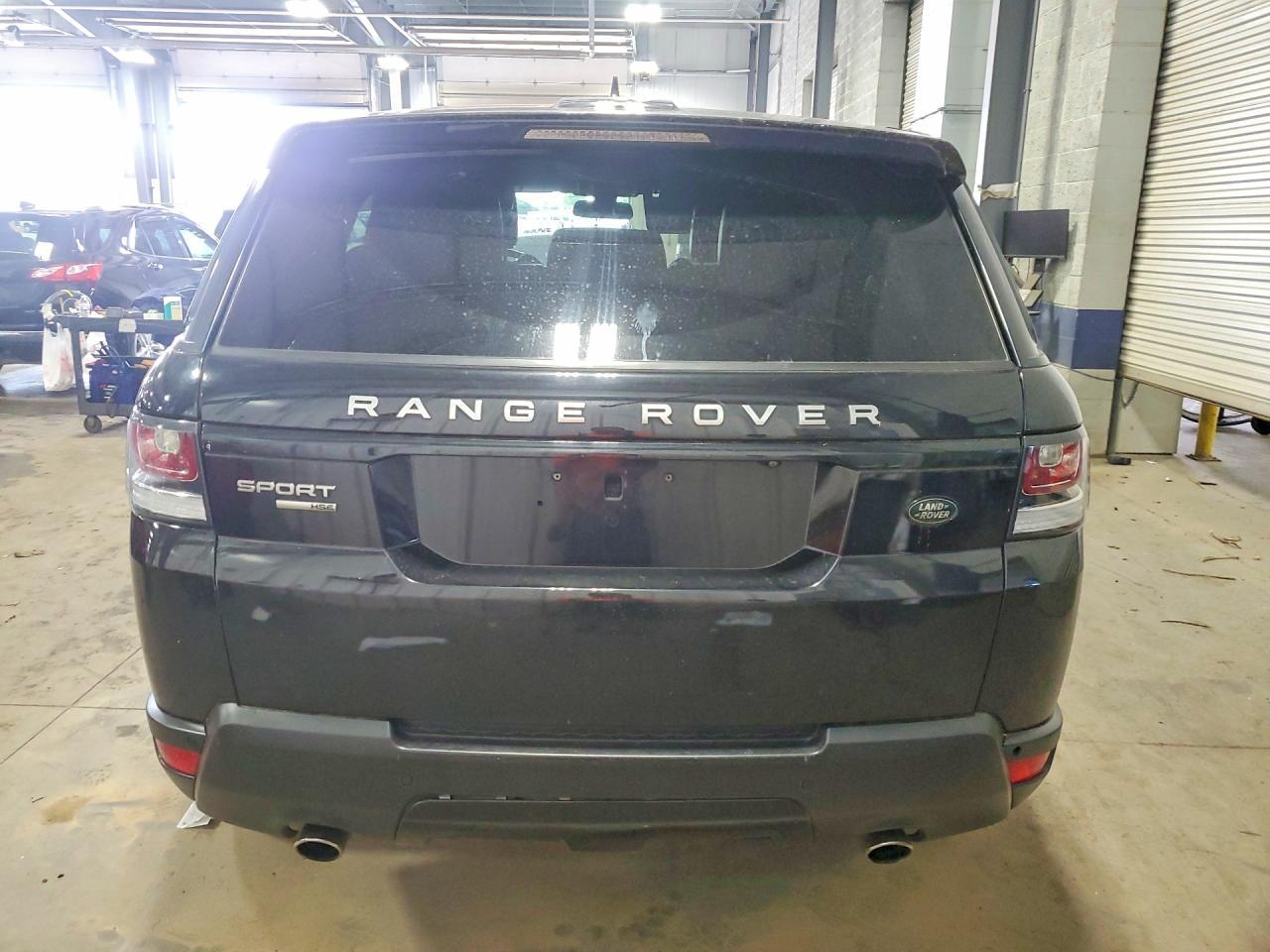 2015 Land Rover Range Rover Sport Hse - Image 6