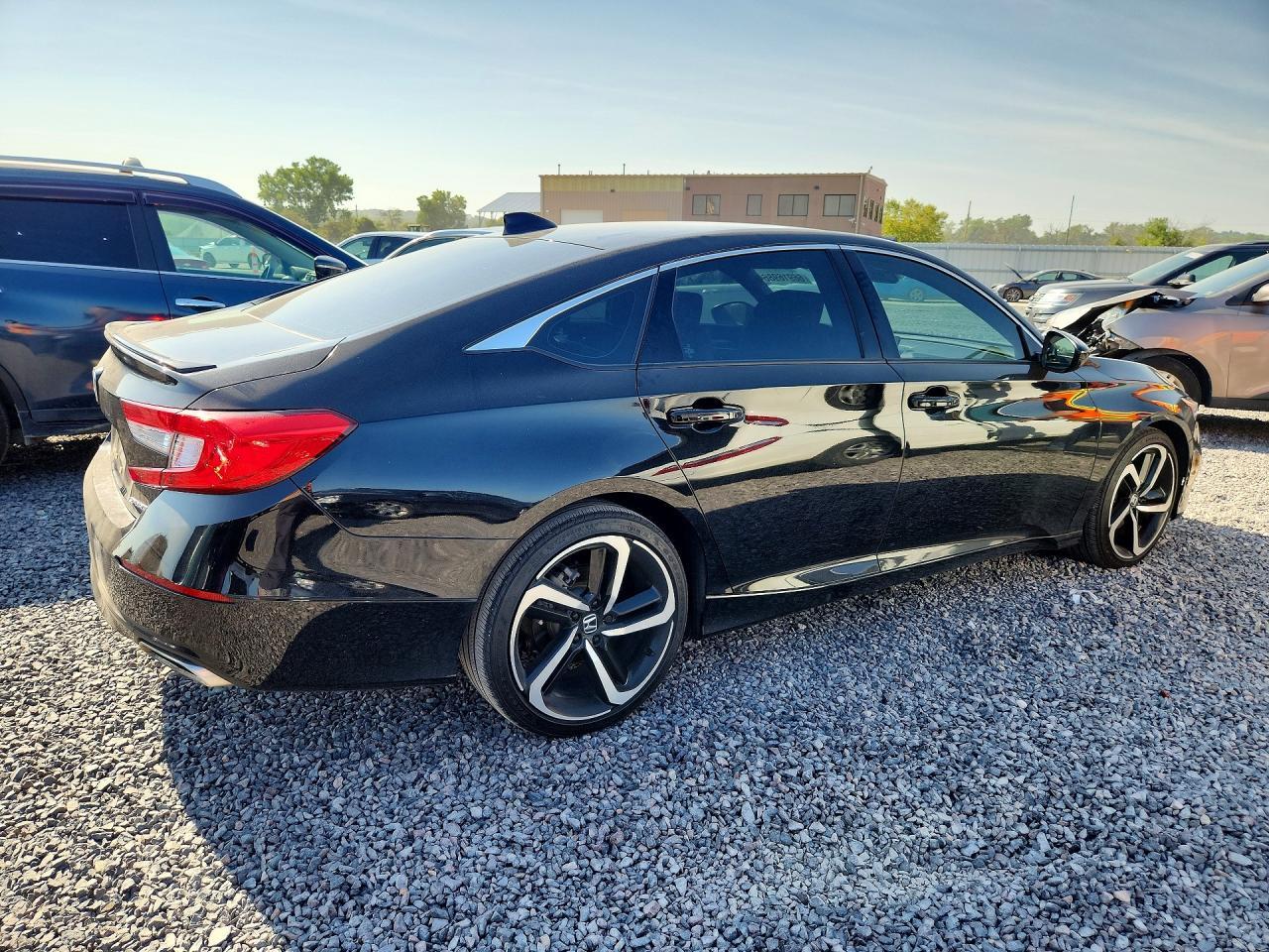 2020 Honda Accord Sport - Фото 3