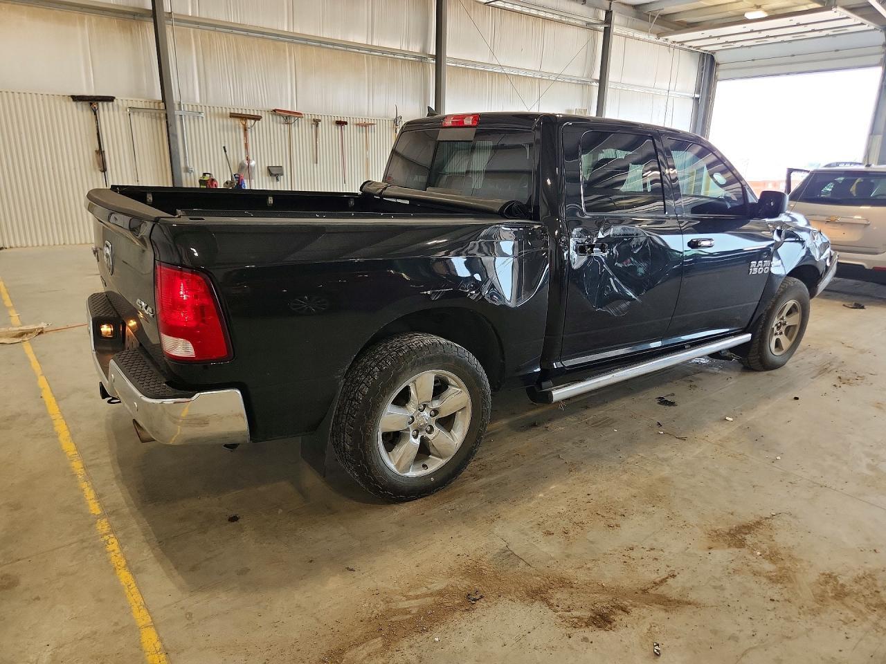 2018 Ram 1500 Slt - Image 3