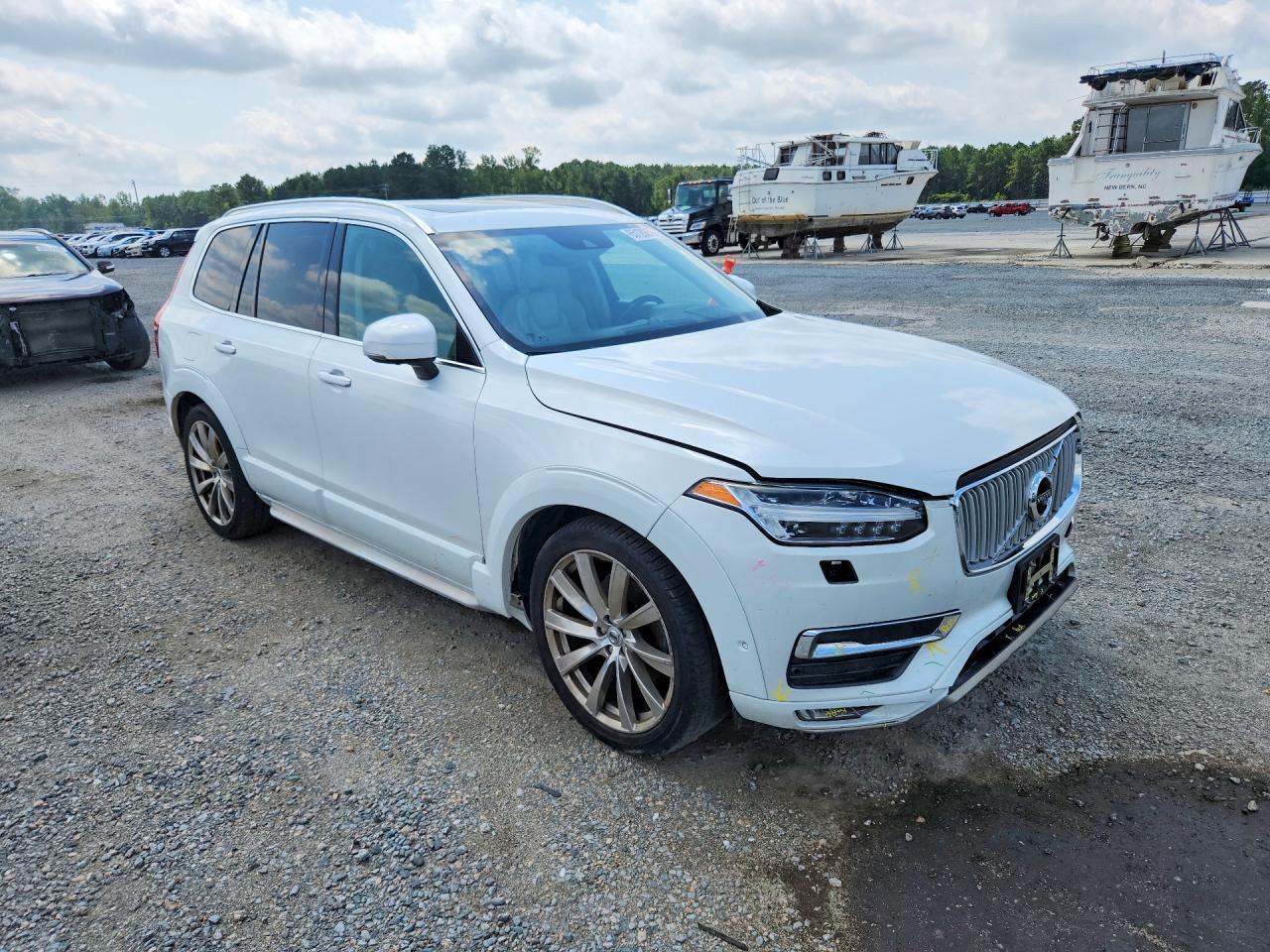 2016 Volvo Xc90 T6 - Image 4