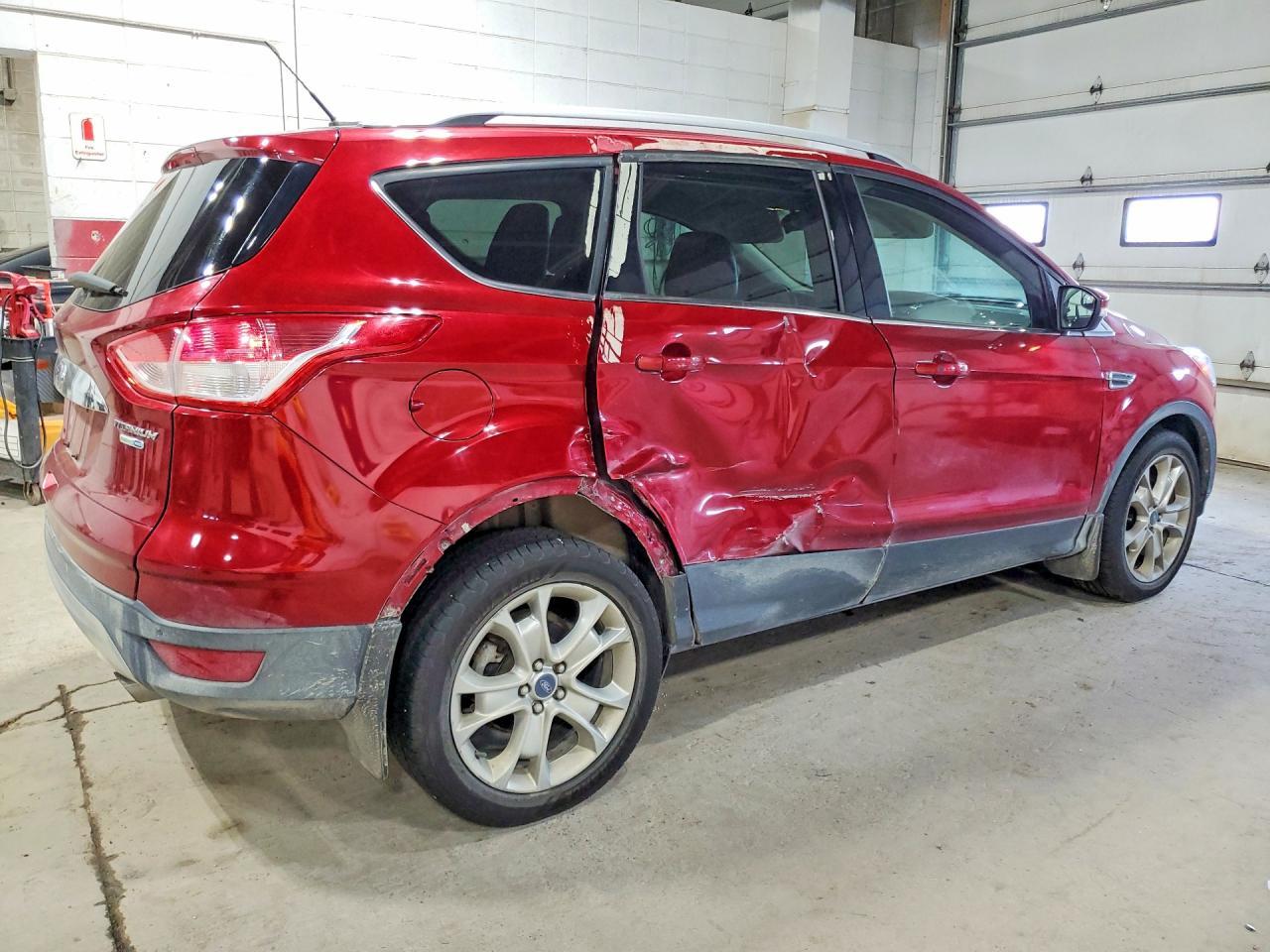 2015 Ford Escape Titanium - Image 3