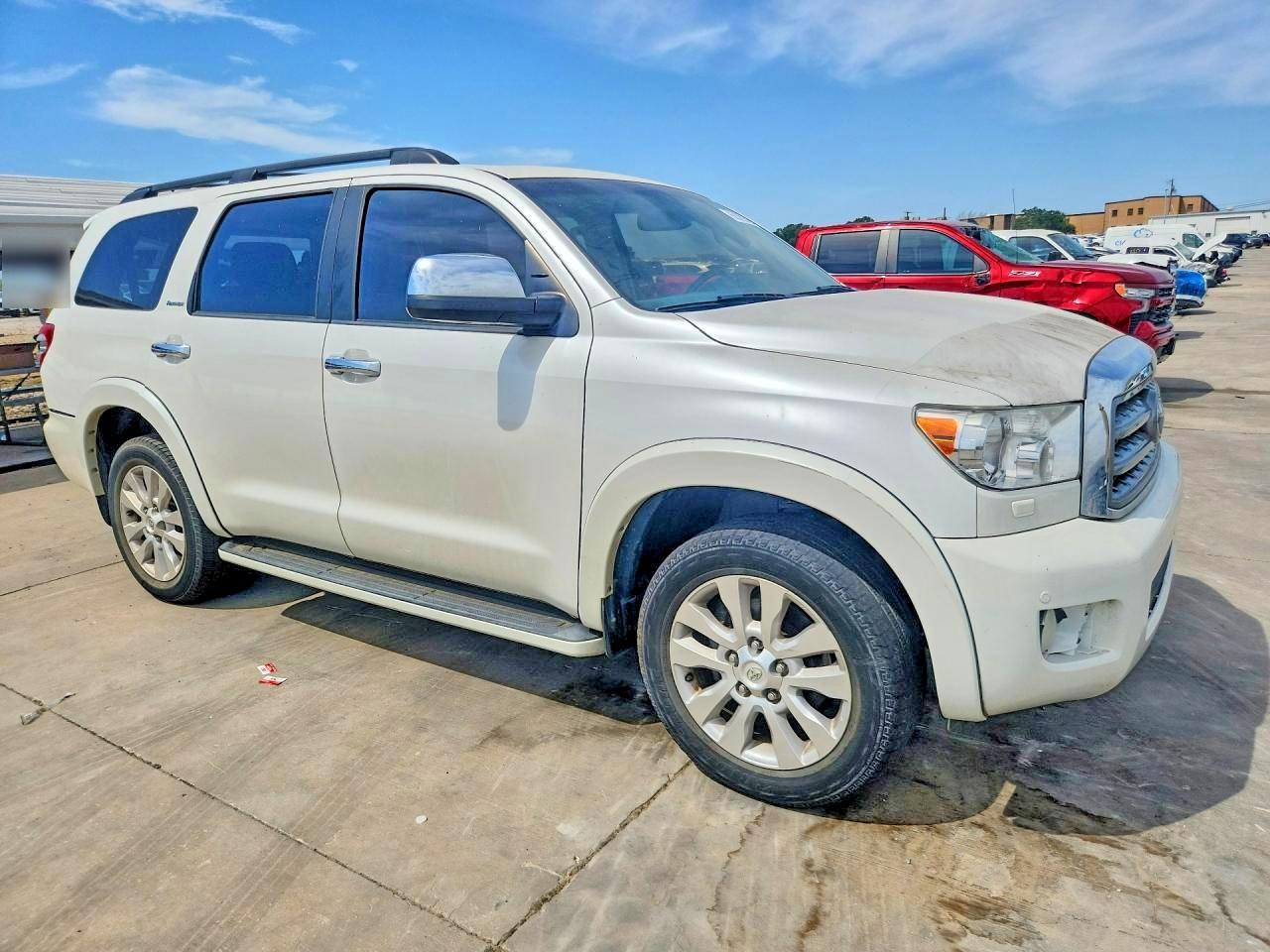 2016 Toyota Sequoia Platinum - Фото 4