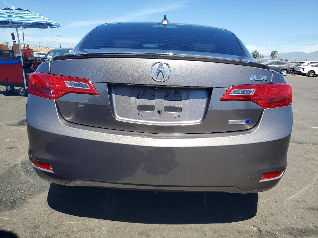 2013 Acura Ilx Hybrid Tech - Image 6