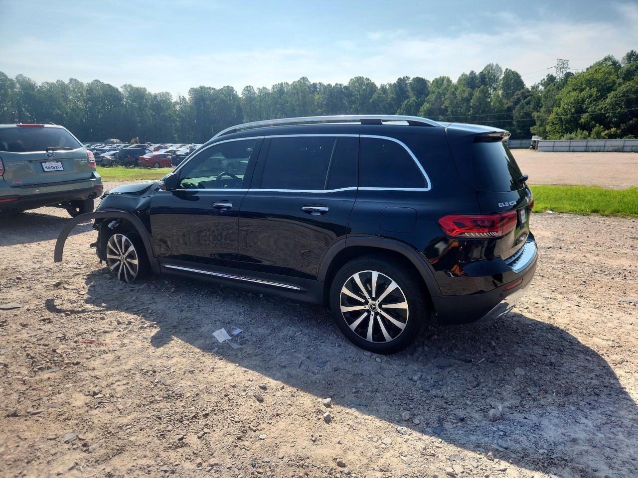 2021 Mercedes-Benz Glb 250 - Фото 2
