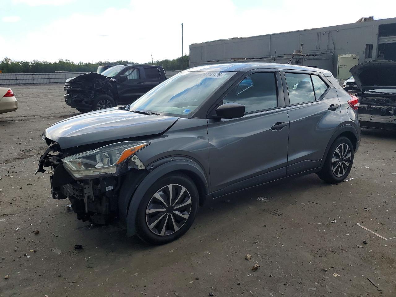 2020 Nissan Kicks S