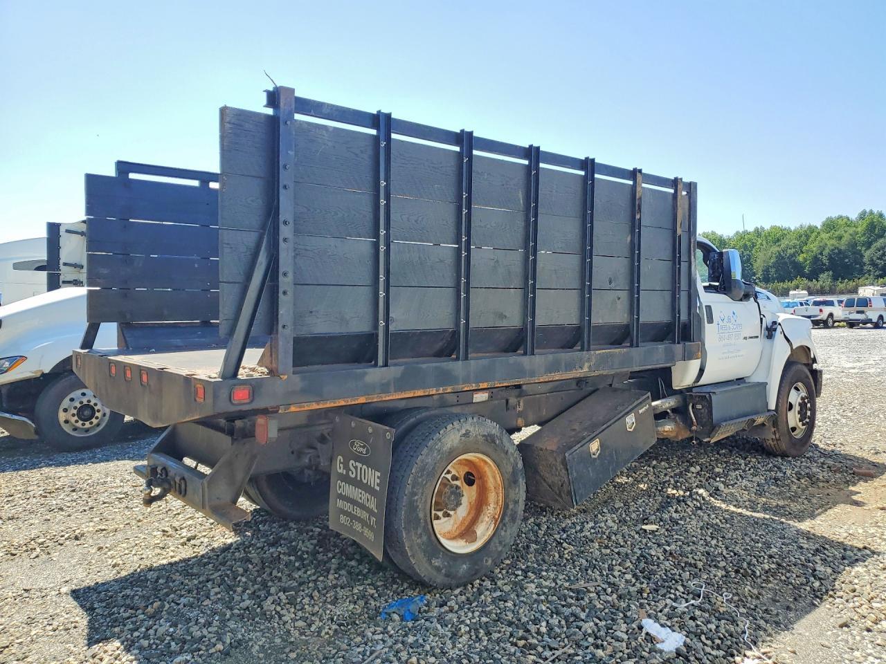 2017 Ford F650 Super Duty - Image 3