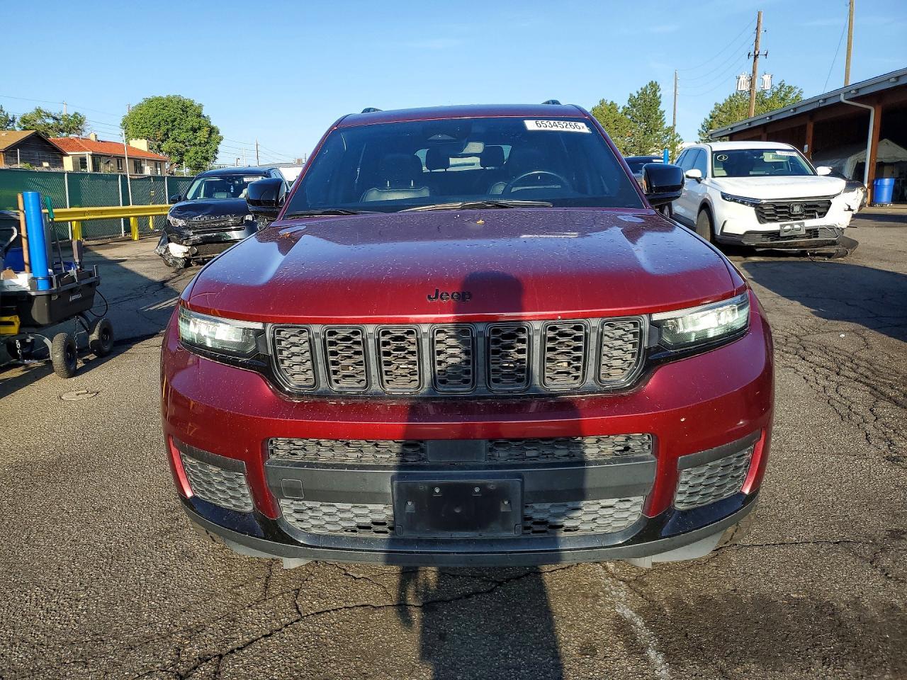 2021 Jeep Grand Cherokee L Laredo - Image 5