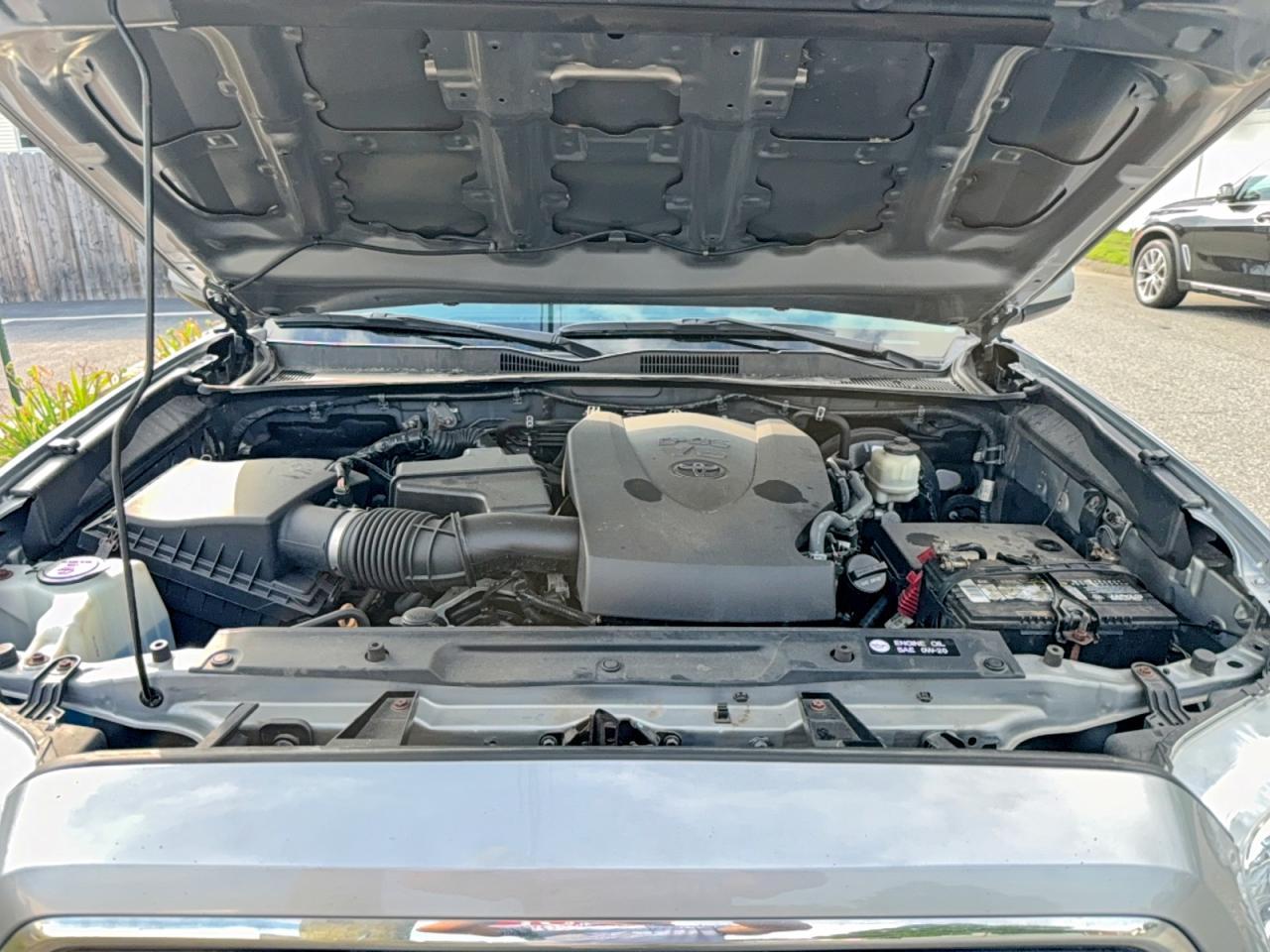 2016 Toyota Tacoma Sr5 V6 - Image 7