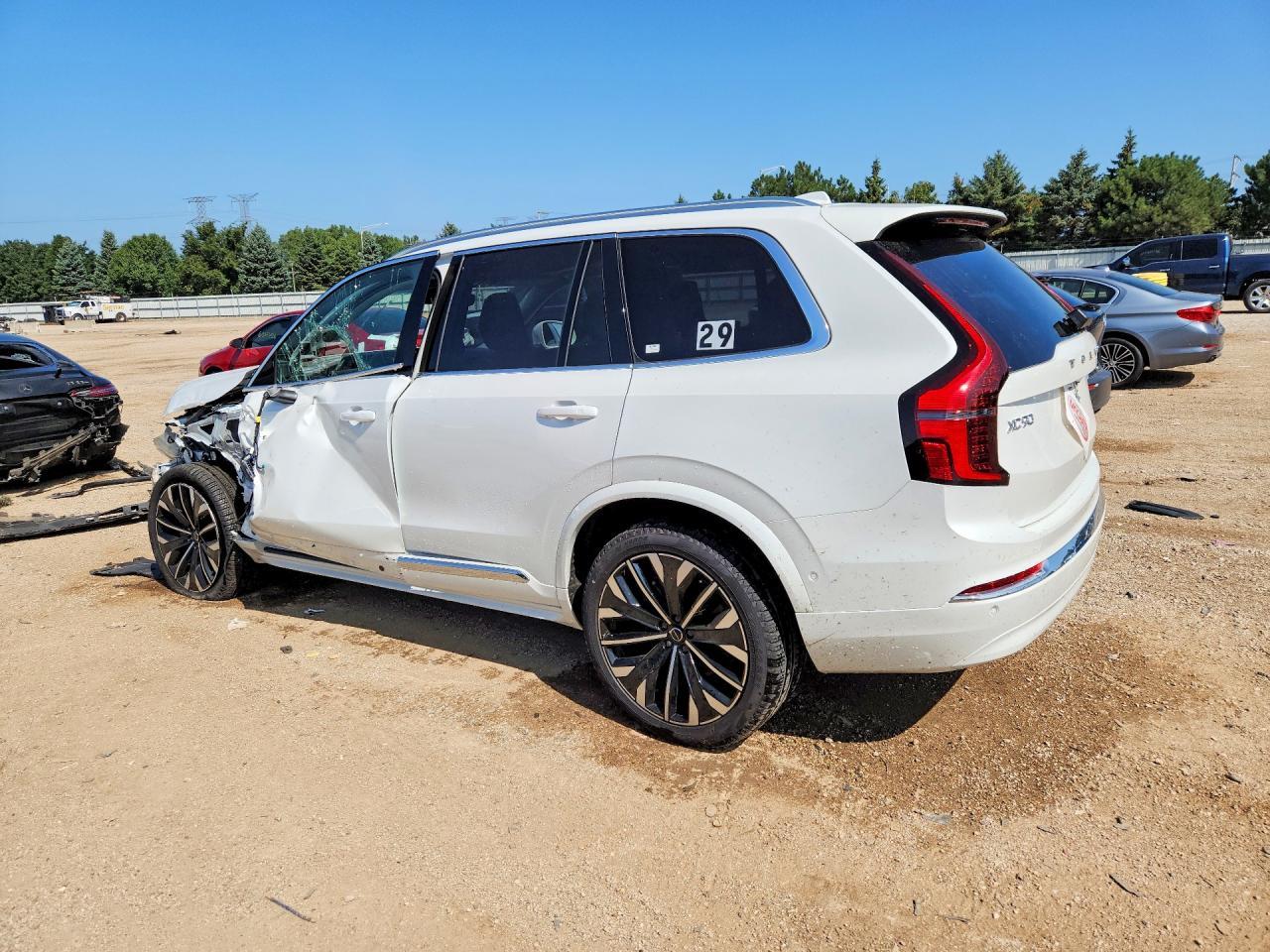2026 Volvo Xc90 Plus - Image 2