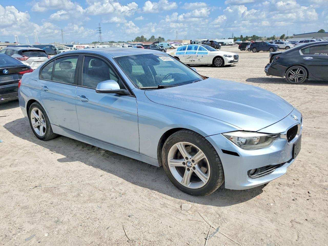 2014 BMW 328 I - Image 4