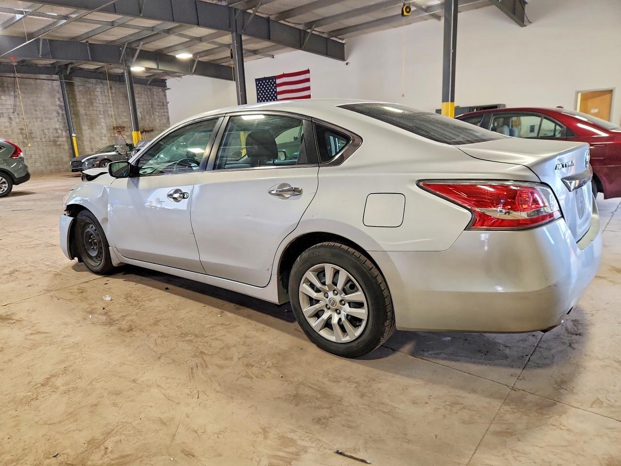 2015 Nissan Altima 2.5 S - Image 2
