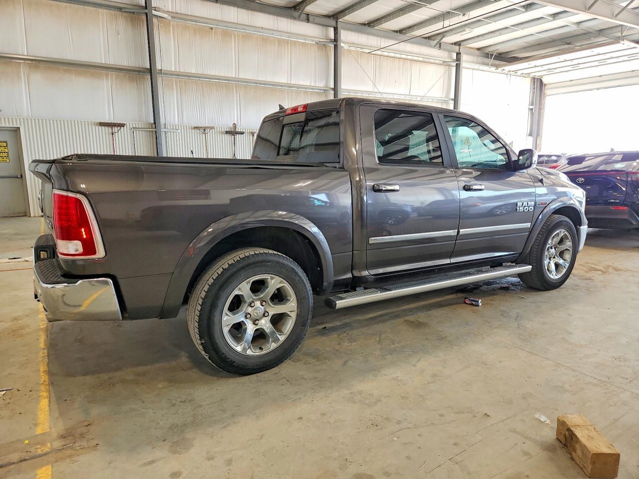 2015 Ram 1500 - Image 3