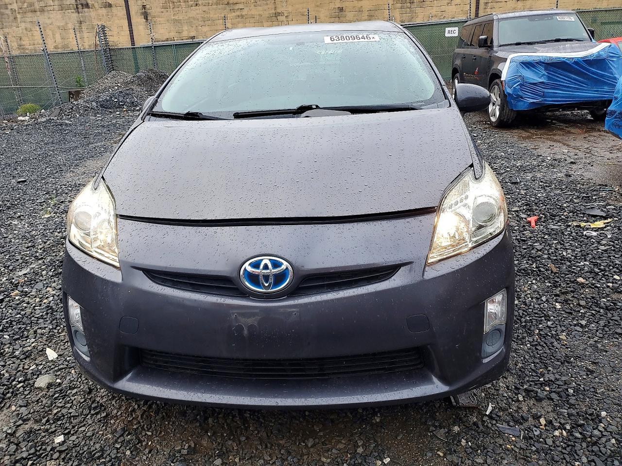 2010 Toyota Prius Iii - Image 5