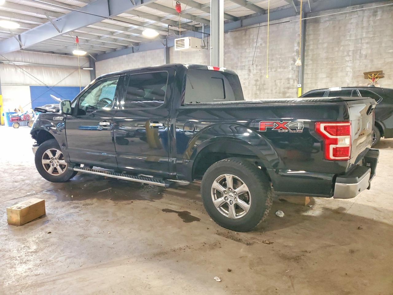 2018 Ford F150 Supercrew - Фото 2