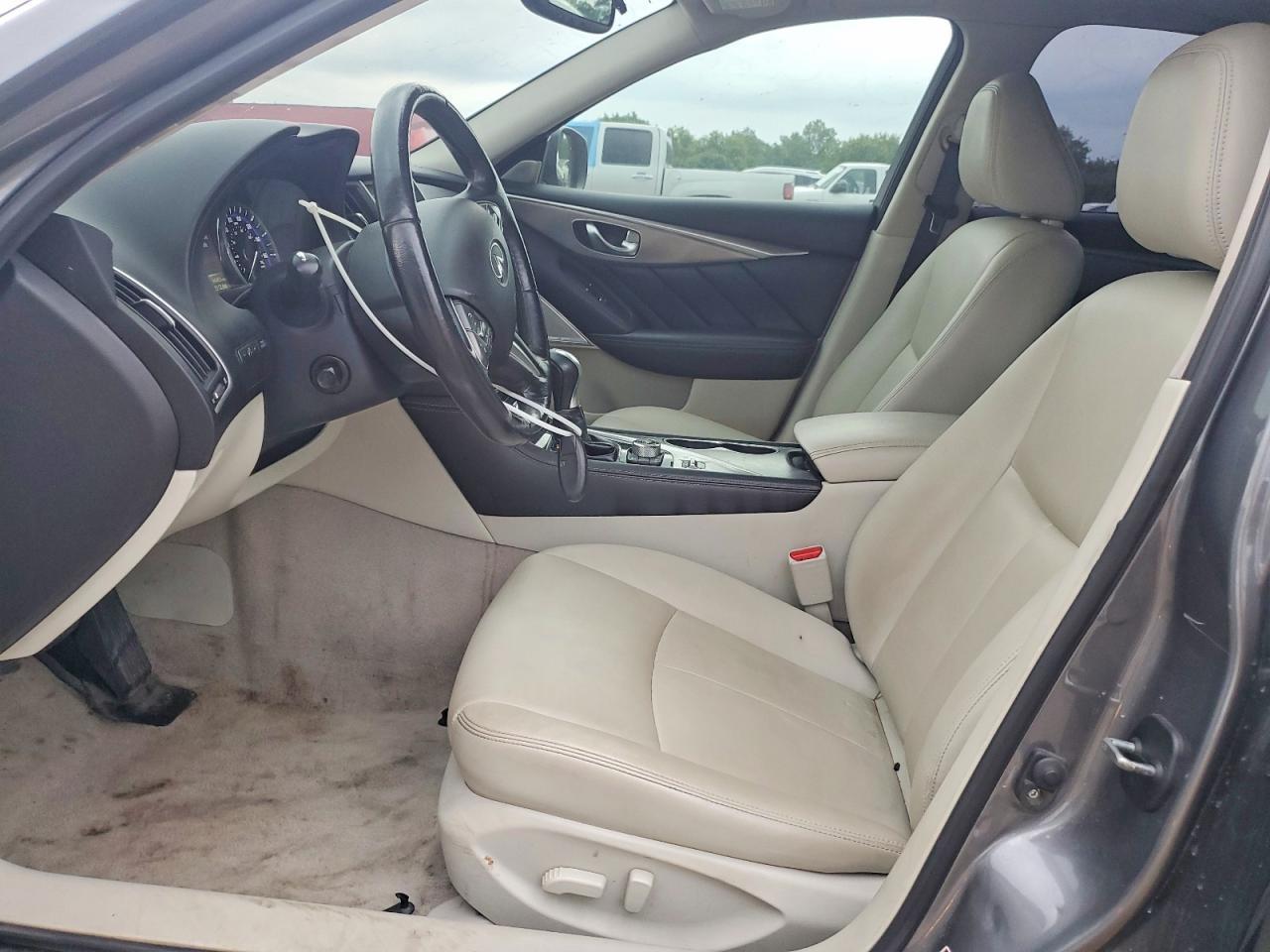2017 Infiniti Q50 3.0T Premium - Фото 7