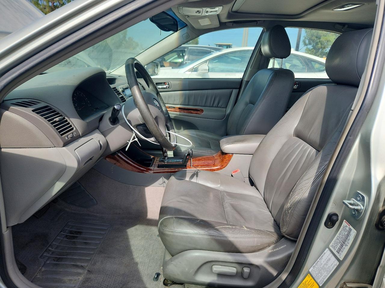 2002 Toyota Camry Xle V6 - Фото 7