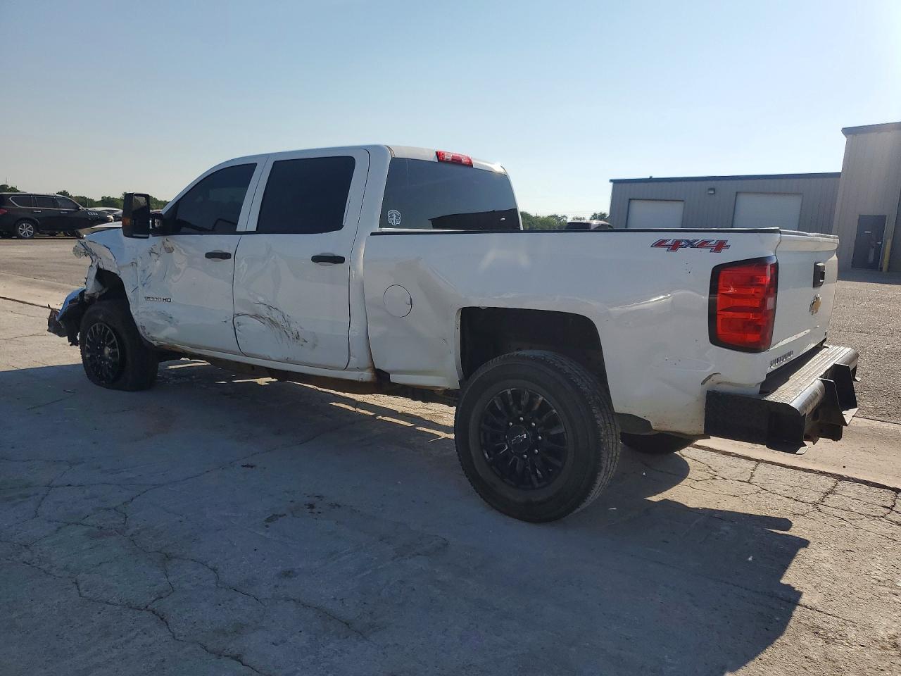 2016 Chevrolet Silverado K2500 Heavy Duty - Фото 2