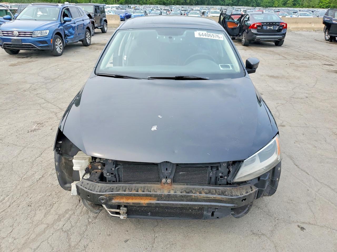 2013 Volkswagen Jetta Base - Image 5