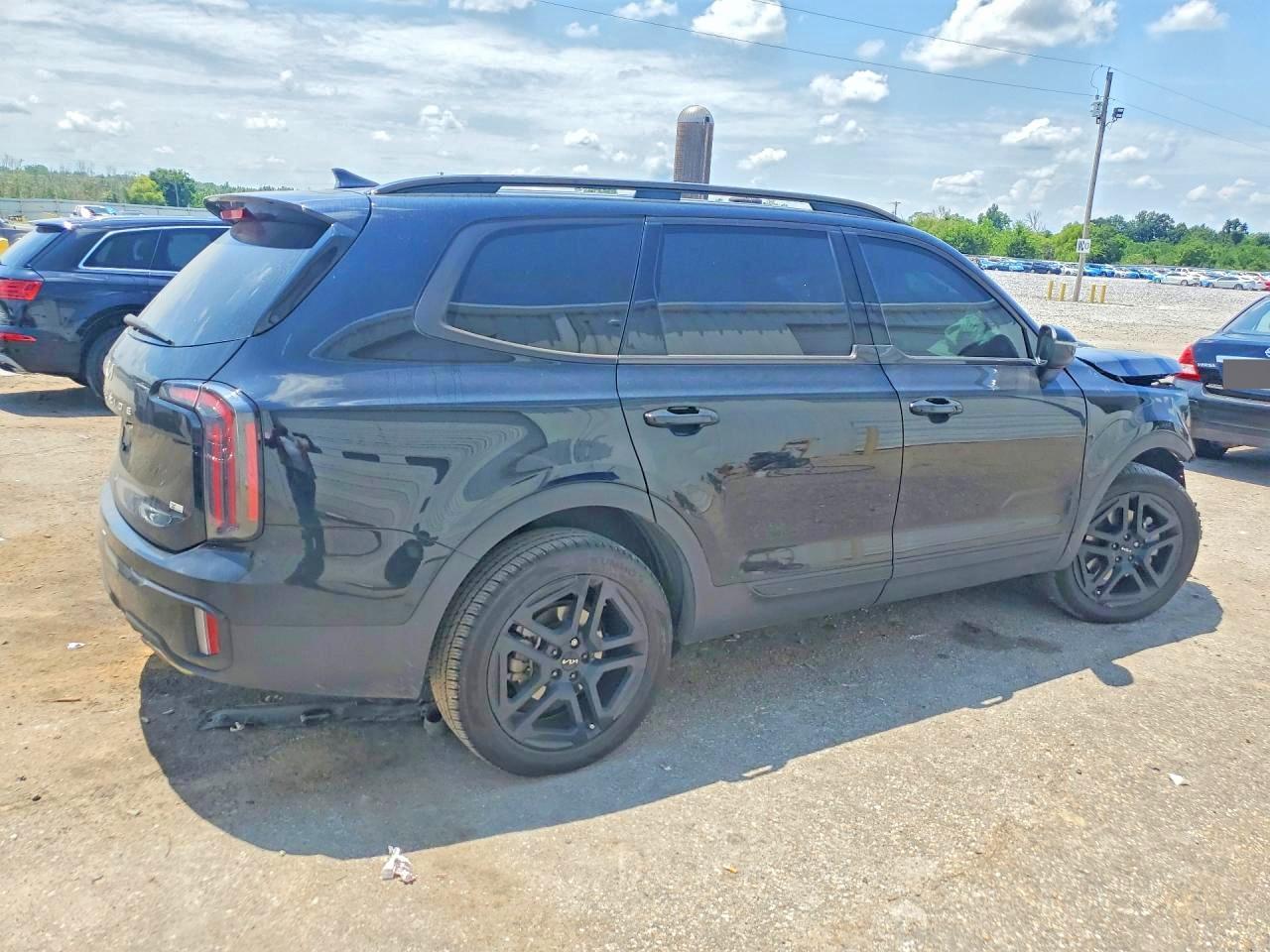 2024 Kia Telluride Ex X-Line - Image 3