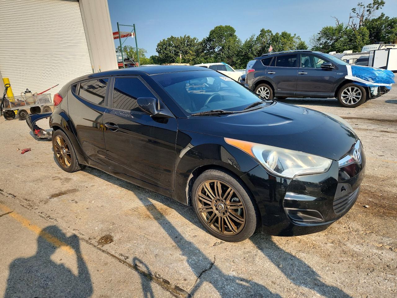2014 Hyundai Veloster Base - Фото 4