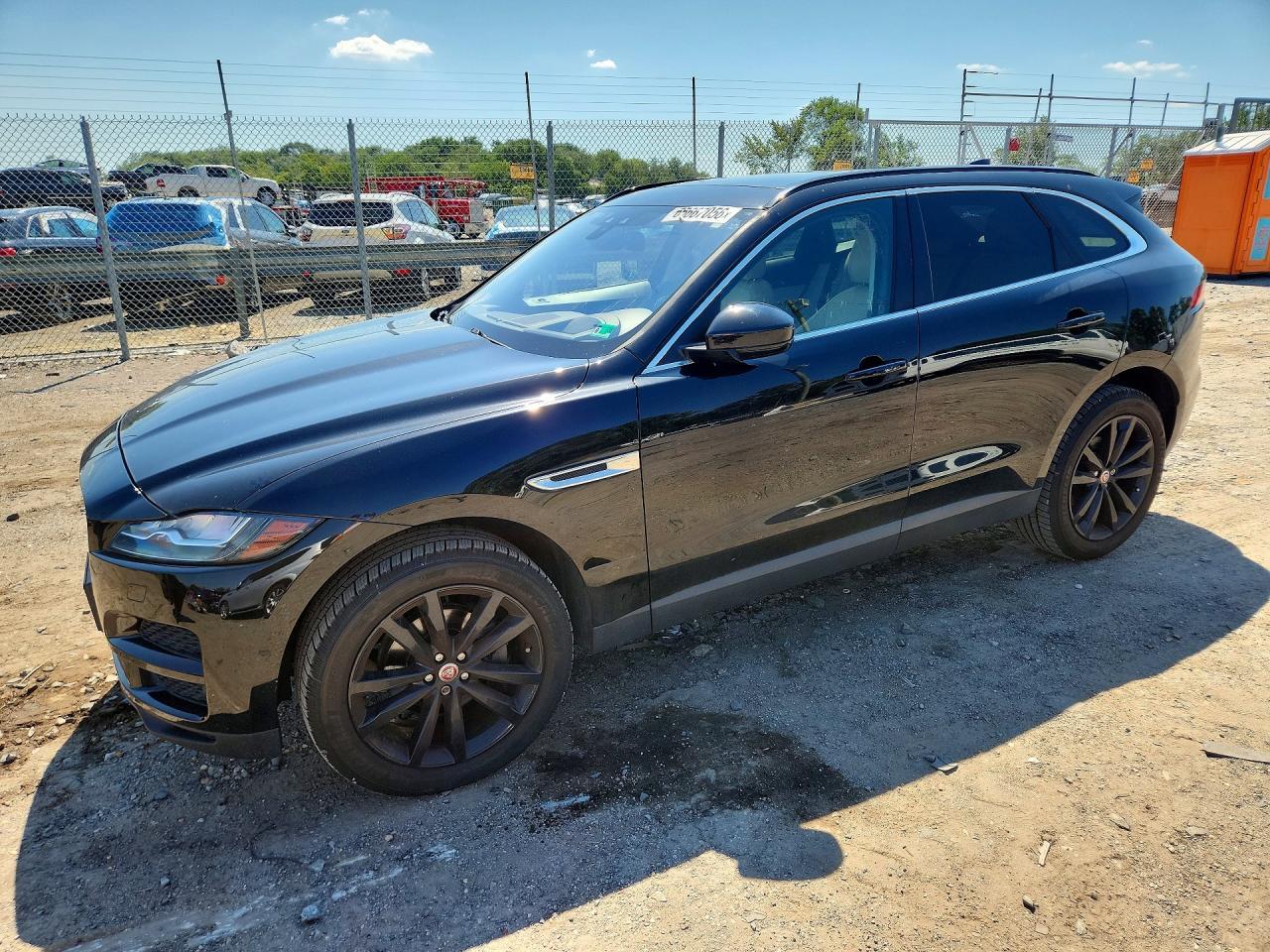 2017 Jaguar F-Pace Prestige