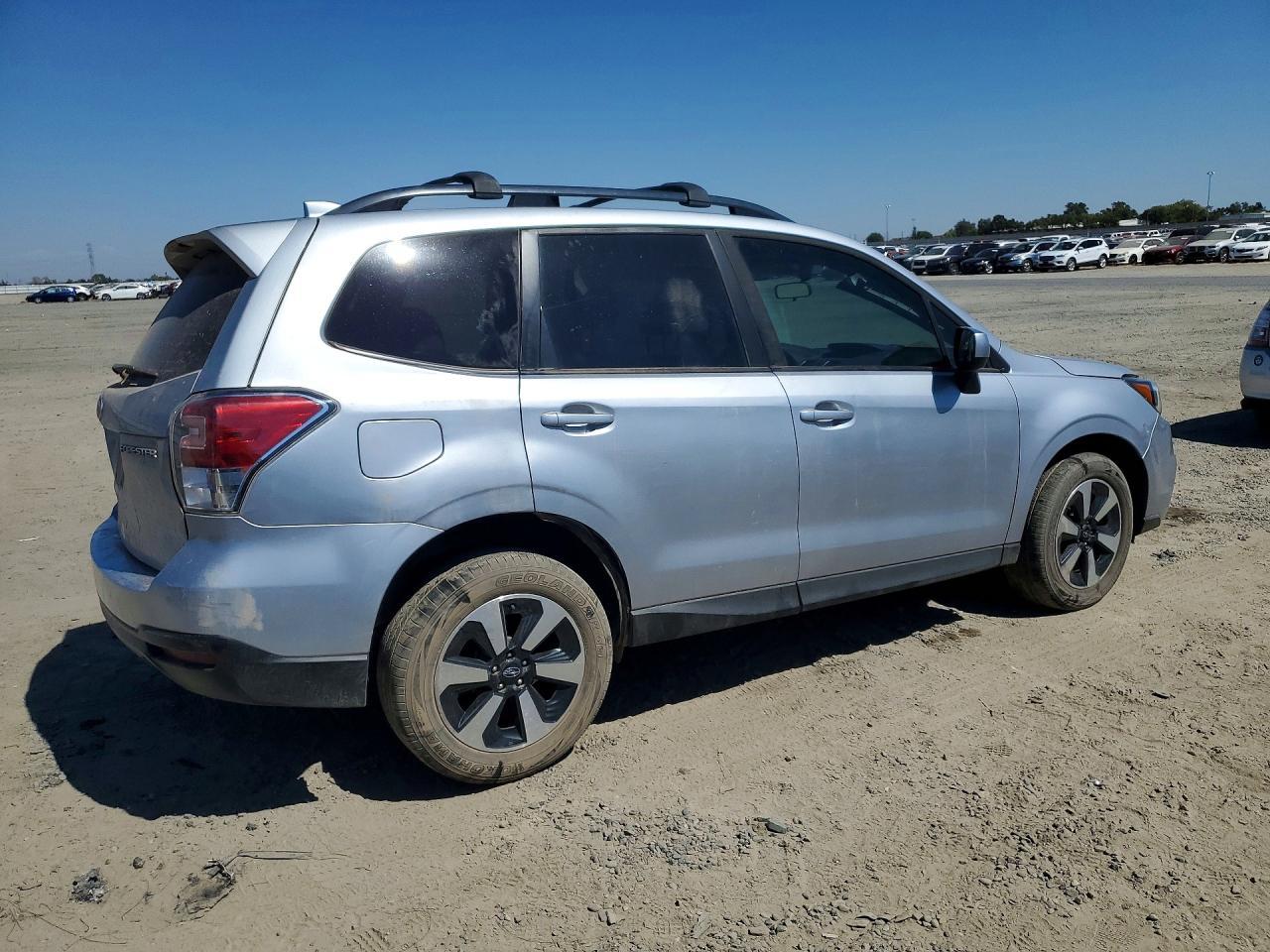 2018 Subaru Forester 2.5I Premium - Фото 3