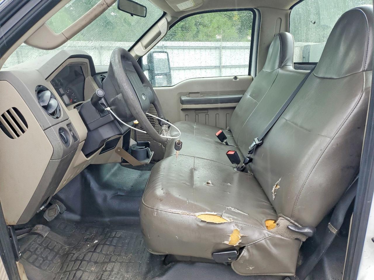 2010 Ford F250 Super Duty - Image 7