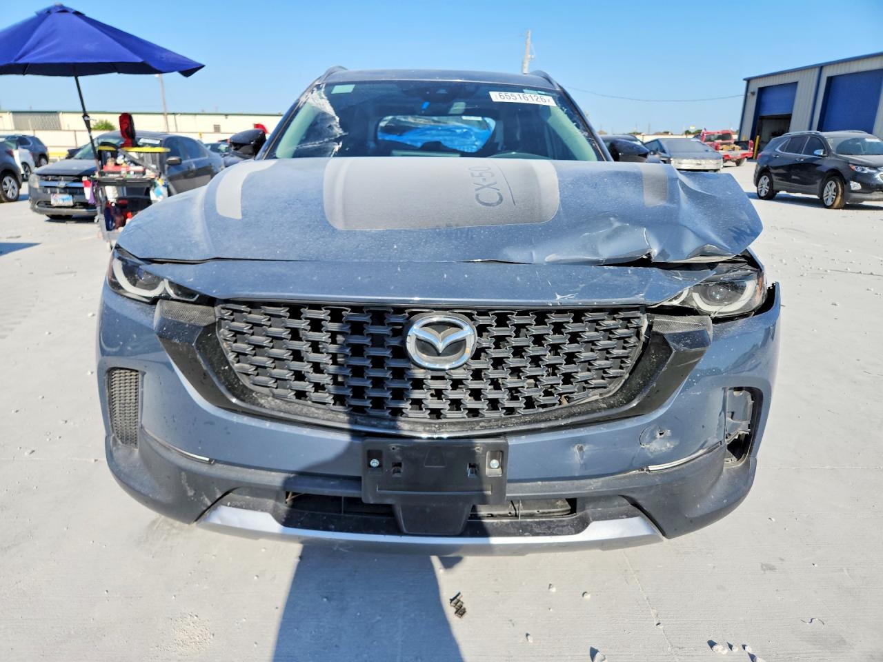 2023 Mazda Cx-50 Base - Image 5