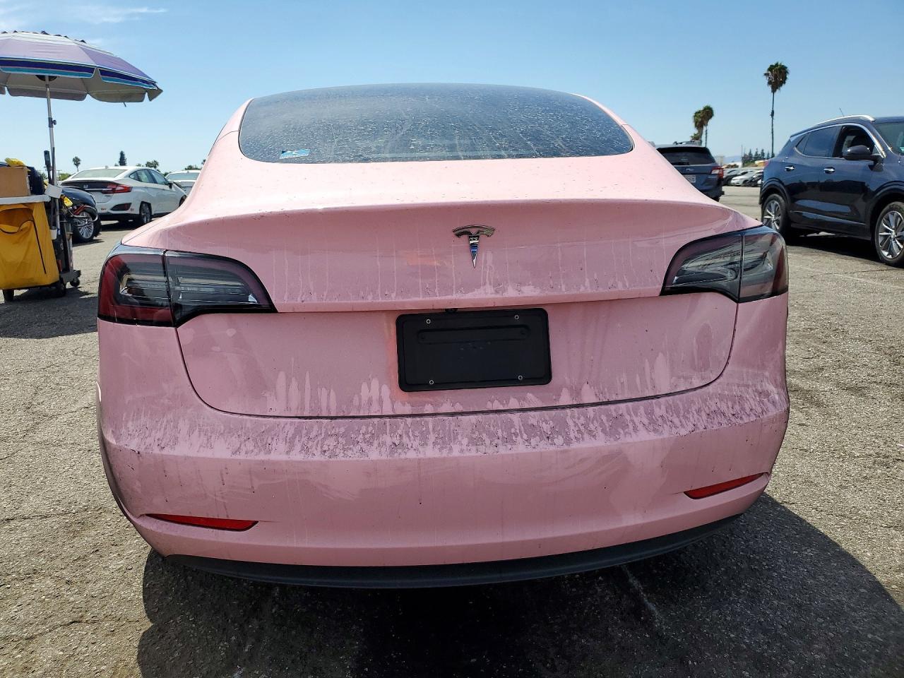 2022 Tesla Model 3 - Фото 6