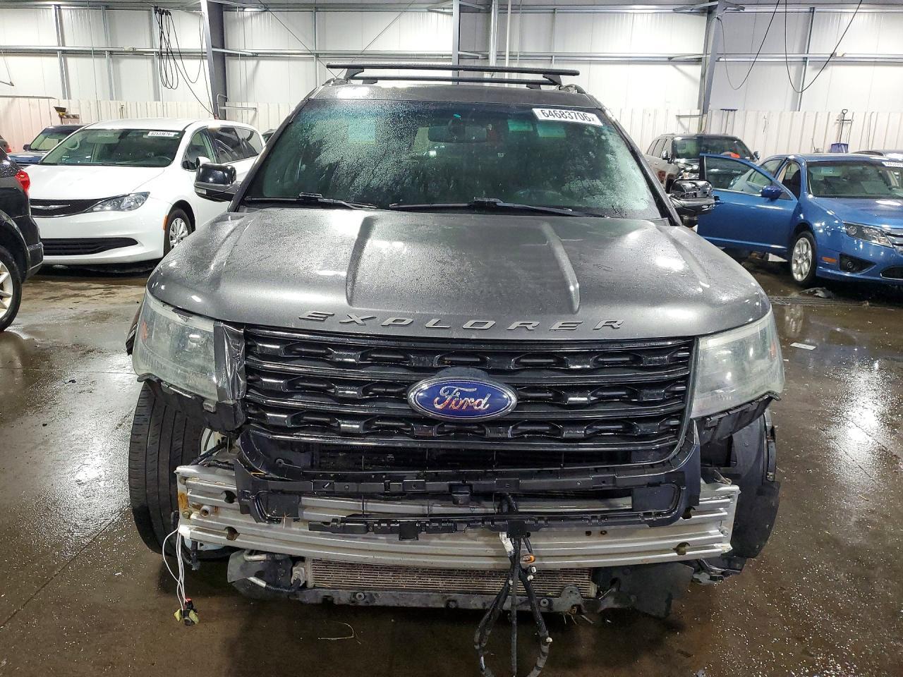 2016 Ford Explorer Sport - Фото 5