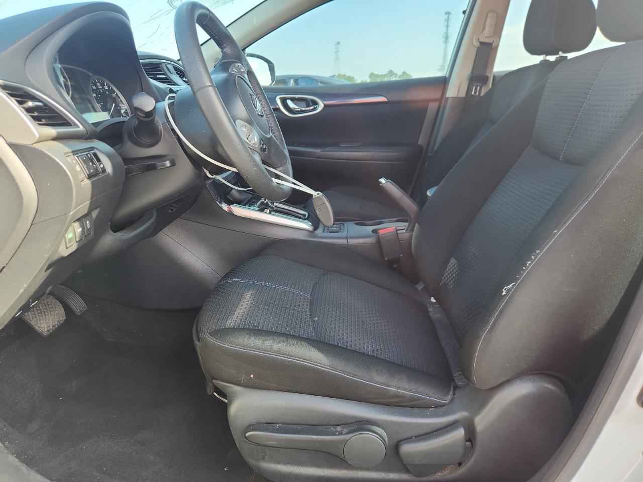 2017 Nissan Sentra Sr - Фото 7